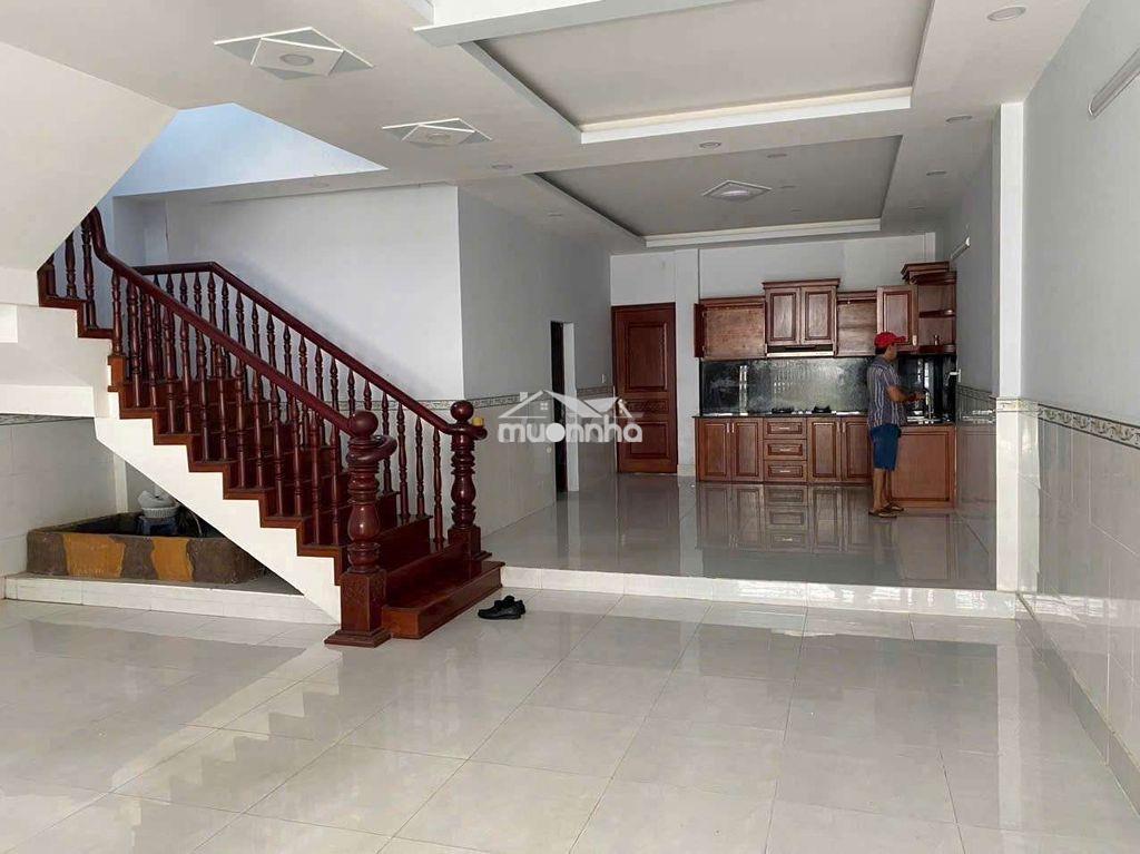 Cho thuê biệt thự gần siêu thị đt 7*20m  - 4