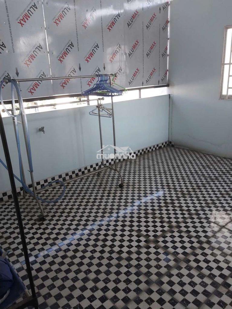 Phòng trọ quận 1 giá sinh viên - 2