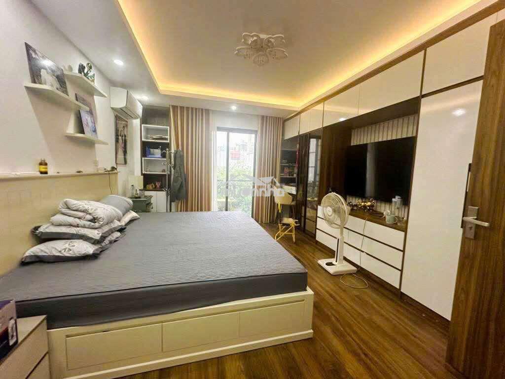 Bán nhà quận 6| 8.6x20m nở hậu 12m, 4 tầng gần chợ phú lâm - 2