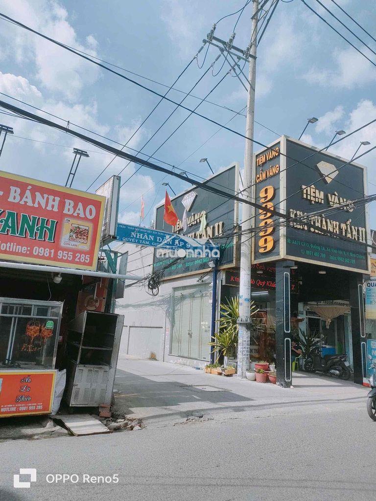 Cho thuê kho 6tr/th dt:5x20 ( có điện 3fa) 1/ đường 1a ấp 1 vĩnh lộc - 3