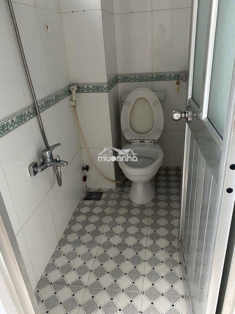 Cho thuê phòng trọ đường cao thắng q10 - 4