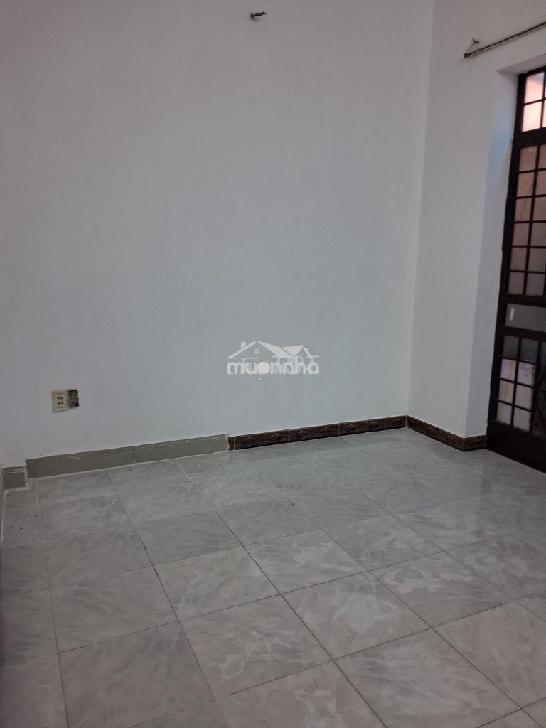 Trương quốc dung.dt 4m×15m,nhà trệt,có sân. - 2