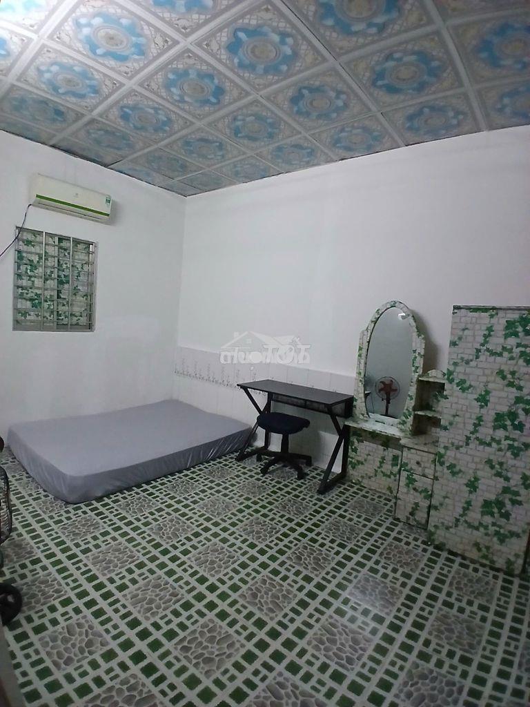 Phòng trọ full nội thất 2tr8