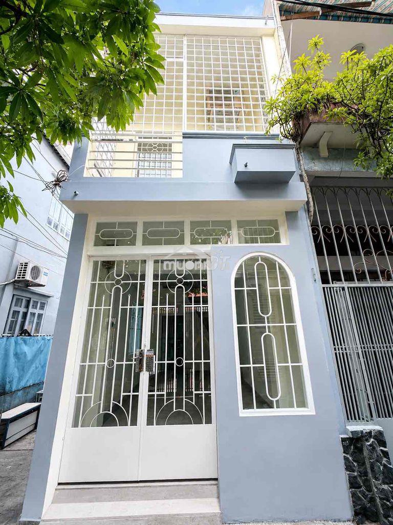 Bán nhà lô góc hẻm 3,5m quận 7 – 2 tầng – không quy hoạch/lộ giới