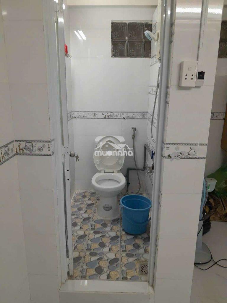 Phòng trọ cho thuê đường thành thái 16m2, sạch đẹp thoáng mát p14q10. - 2