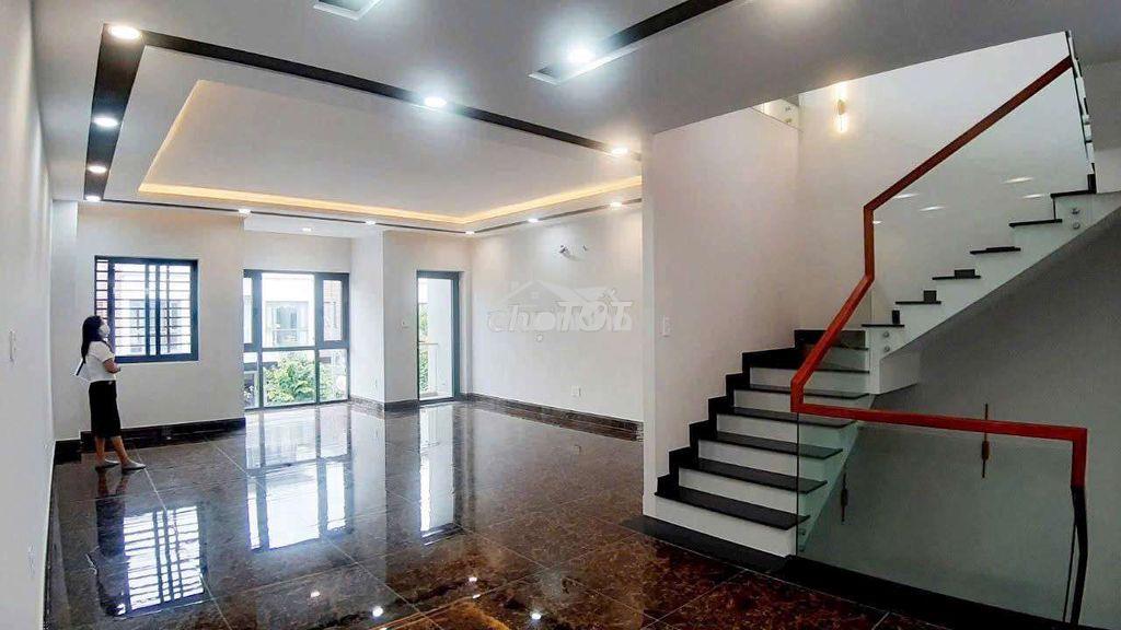 Cho thuê nhà mt bàu cát ngan 5m oto vào tậng nhà - 4