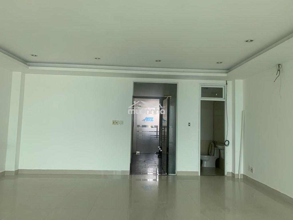 Cho thuê văn phòng mặt tiền đường 19 bạch đằng - 4