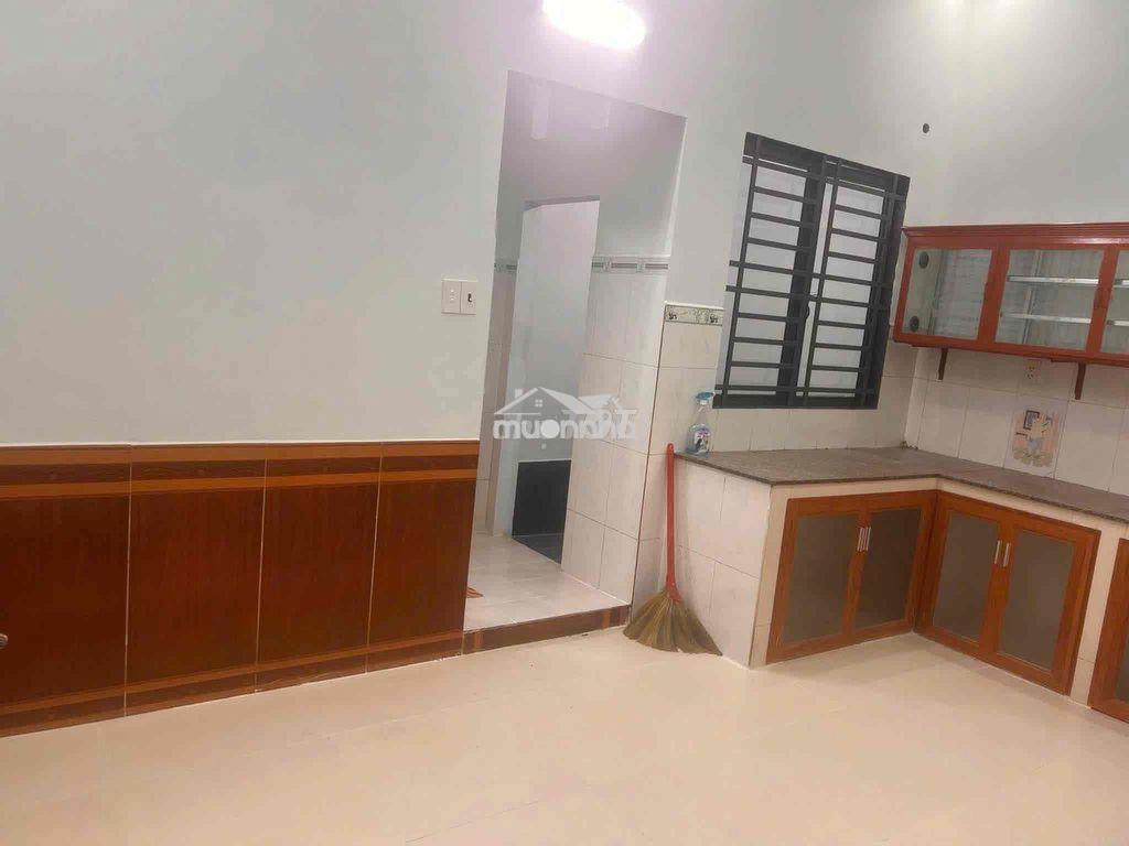 Ngay kha vạn cân- phạm văn đồng - linh tây nhà 3pn 3wc nt - 3