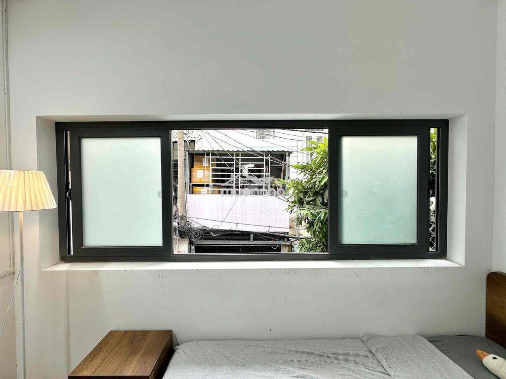 Nhà mới, 1pn tách bếp - mg riêng. cửa sổ siu thoáng thang máy - hầm xe - 2