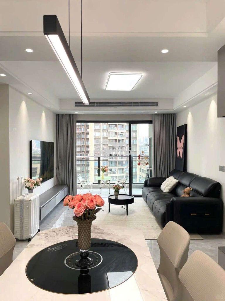 Căn đẹp giá tốt! 2pn 2wc view hồ bơi giá chỉ 2,8 tỷ đã vat
