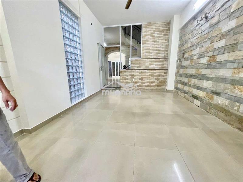 Biệt thự mới 6x25, 1trệt 2lầu 1st, 4pn 4wc