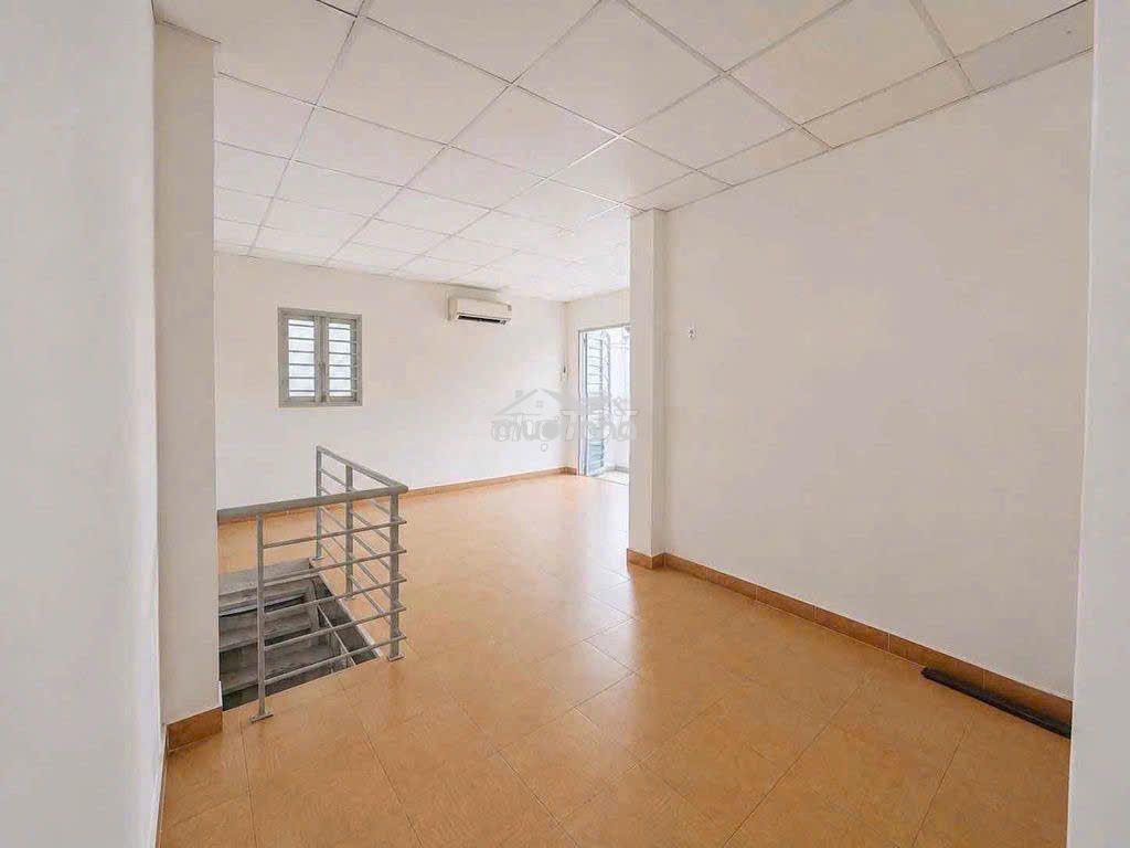 Cho thuê nhà nguyên căn – hẻm 285 cmt8, quận 10 - 4