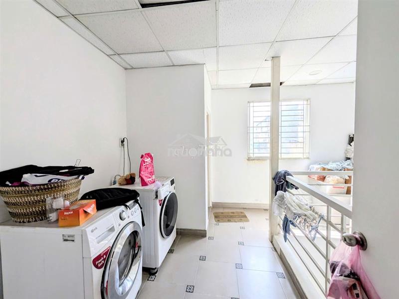 Nhà 5 tầng quận 1 – có dòng tiền cho thuê 880$/tháng – chỉ 12,6 tỷ