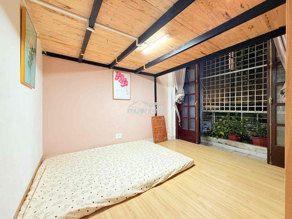 Cho thuê căn 2pn ban công giá rẻ tại q3 gần cv tao đàn, đh mở, sgu - 4
