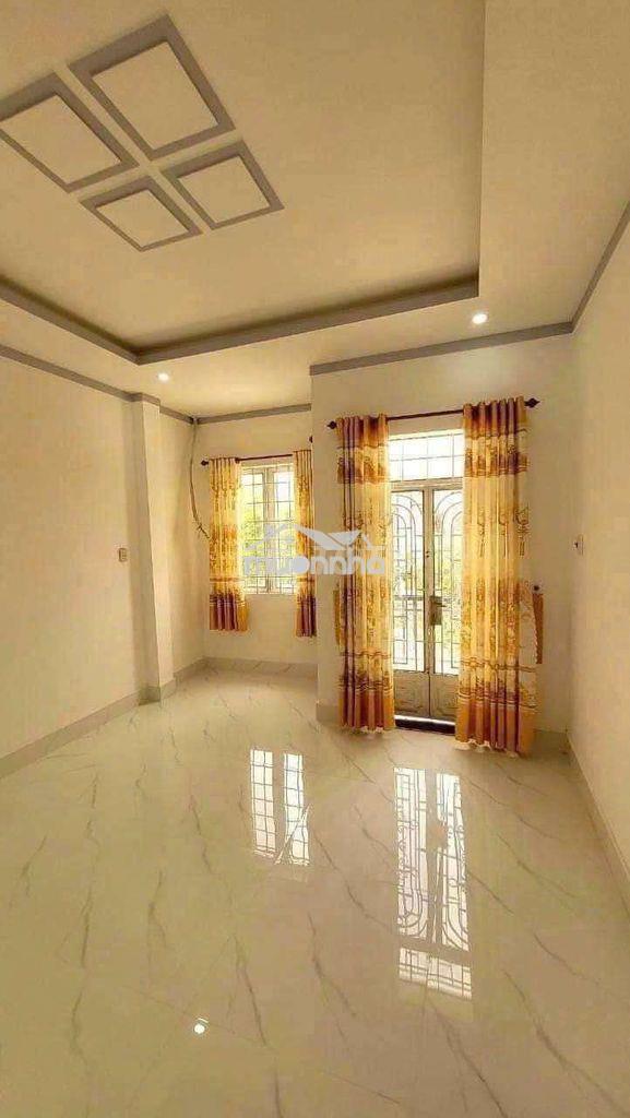 Nhà phố đối diện trường lê quý đôn p. dĩ an - 4