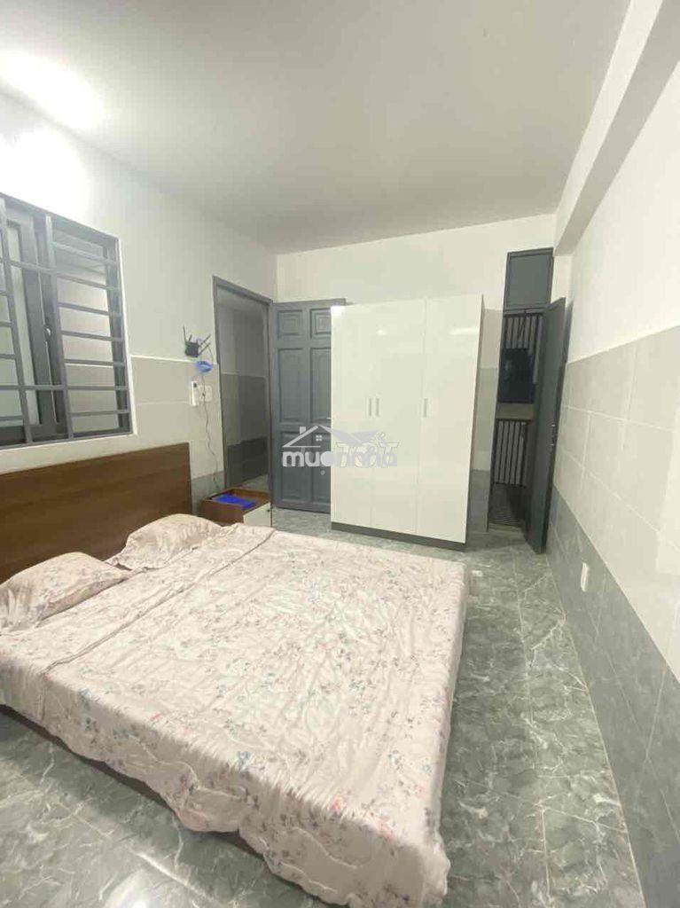 Studio cửa sổ đầy đủ nội thất tại tân bình - 3