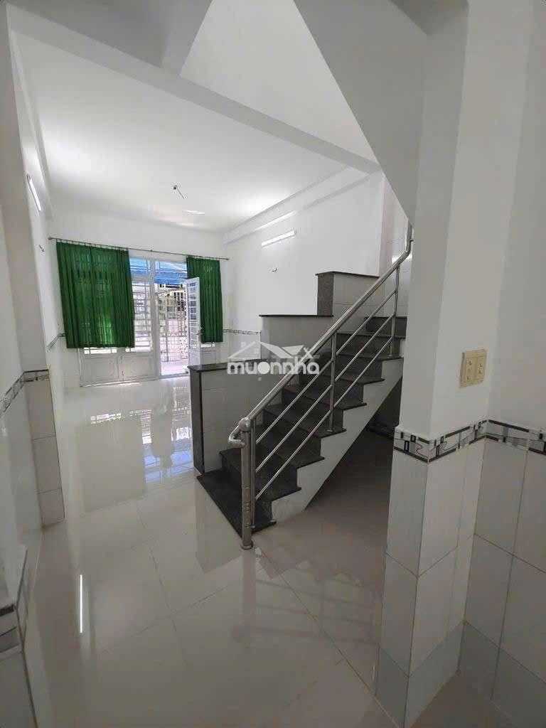 Nhà 1 trệt 1 lầu 2pn 4x16m hẻm 270 huỳnh tấn phát gần kcx tân thuận - 2