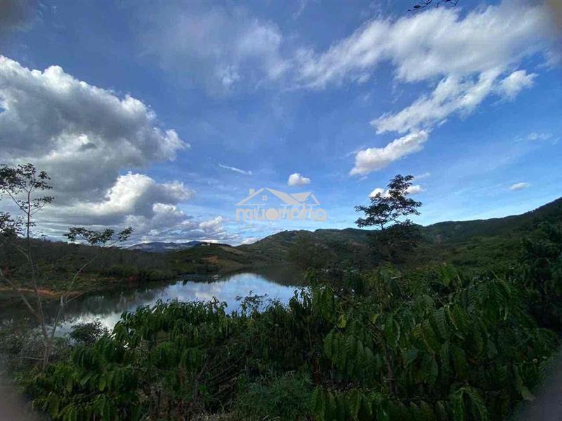 Bán đất view hồ đã có sổ giá tốt