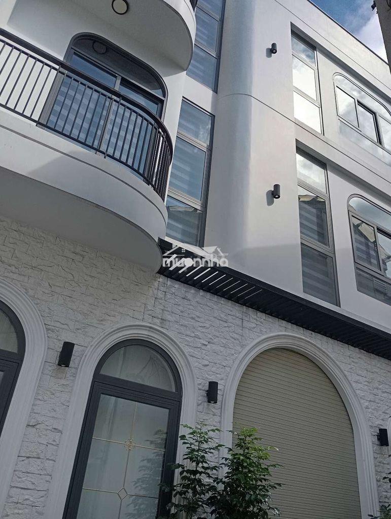 Bán nhà mới xây trần quốc toản q3