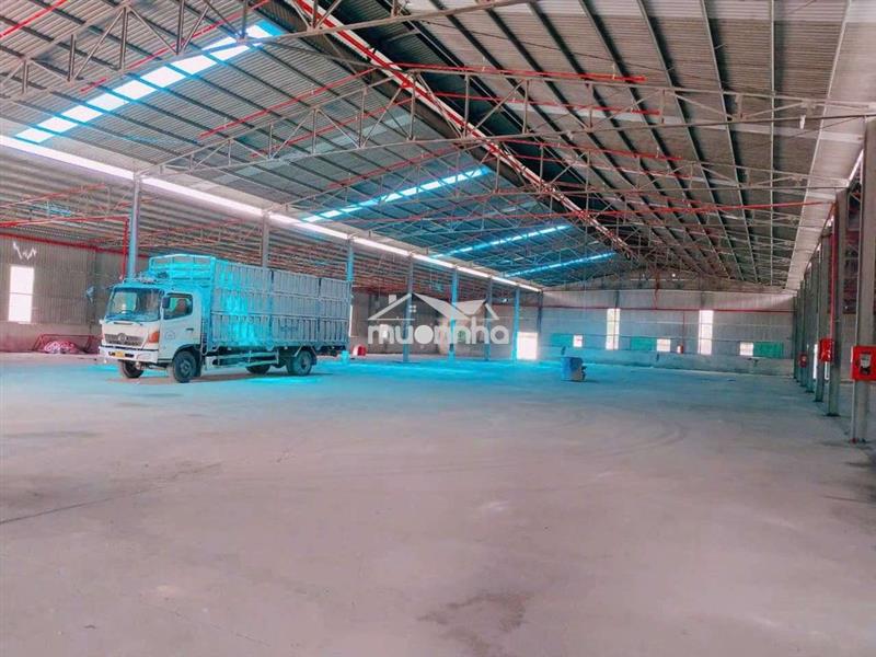 Cho thuê xưởng cụm sx cn 4000m2.đầy đủ giấy tờ.tiếp gỗ phun sơn.tân pk