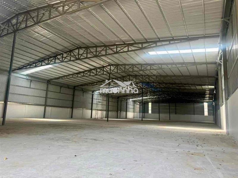 1000m2. kho cộng hoà . tân bình