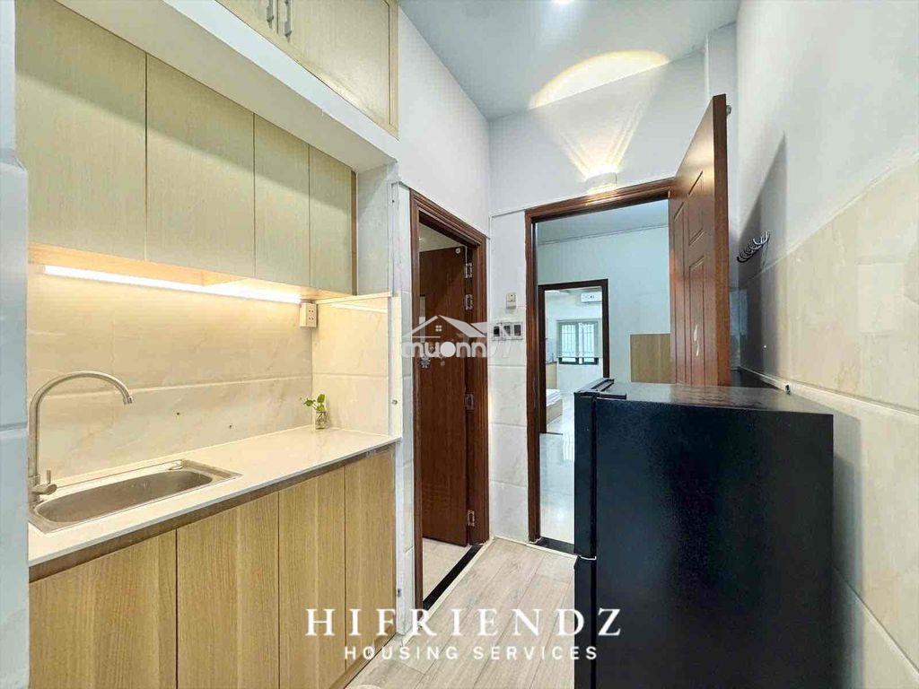 Studio ban công tách bếp sát bên đh y dược hồng bàng full nội thất - 4