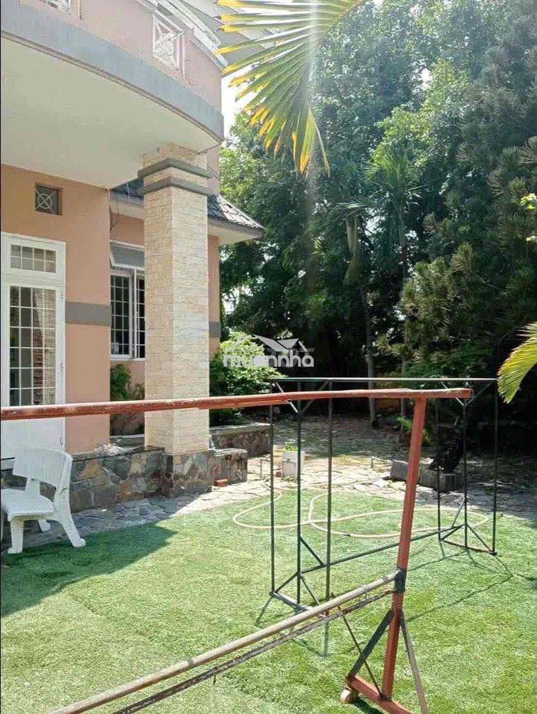 Bán biệt thự mặt tiền 27m - 700m2 - 2 tầng lê thị hà - chợ hóc môn - 3