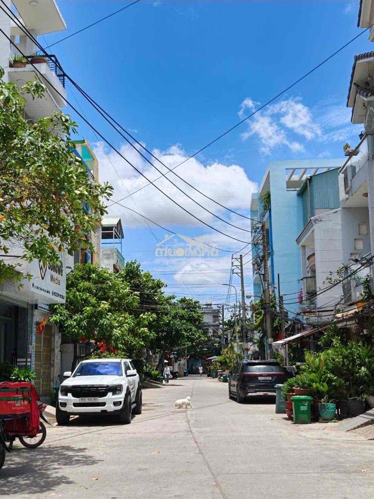 Nhà mới hẻm xe hơi 7 chổ thông. 50 m2 3 lầu giáp quận 6 - 2