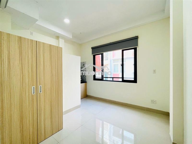 Phòng cao cấp mới xây 100% đường âu cơ giao lạc long quân