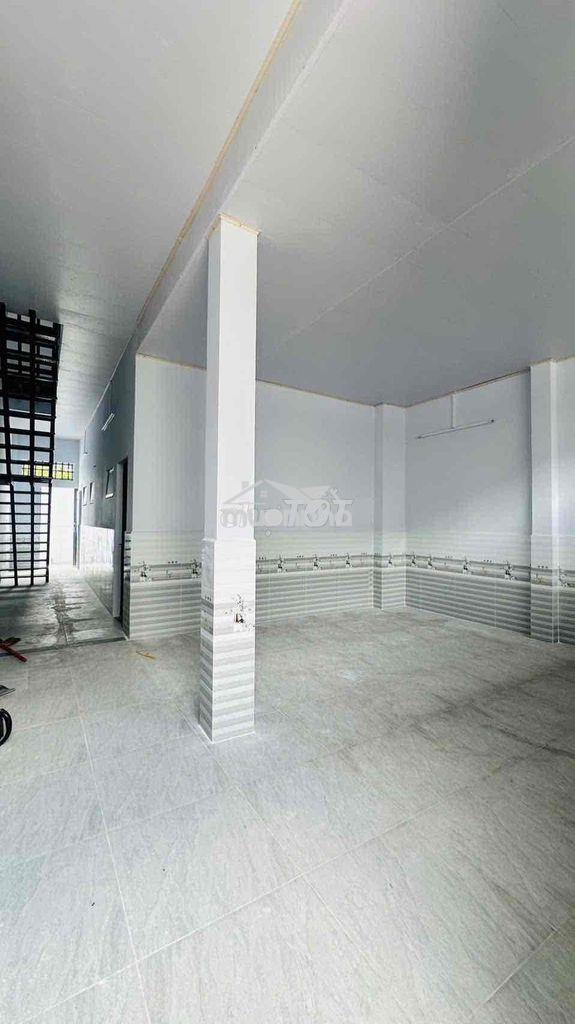 Cho thuê 40 triệu/tháng- chợ tam hà - thủ đức- 94m2 -3tầng- hẻm xe hơi - 3