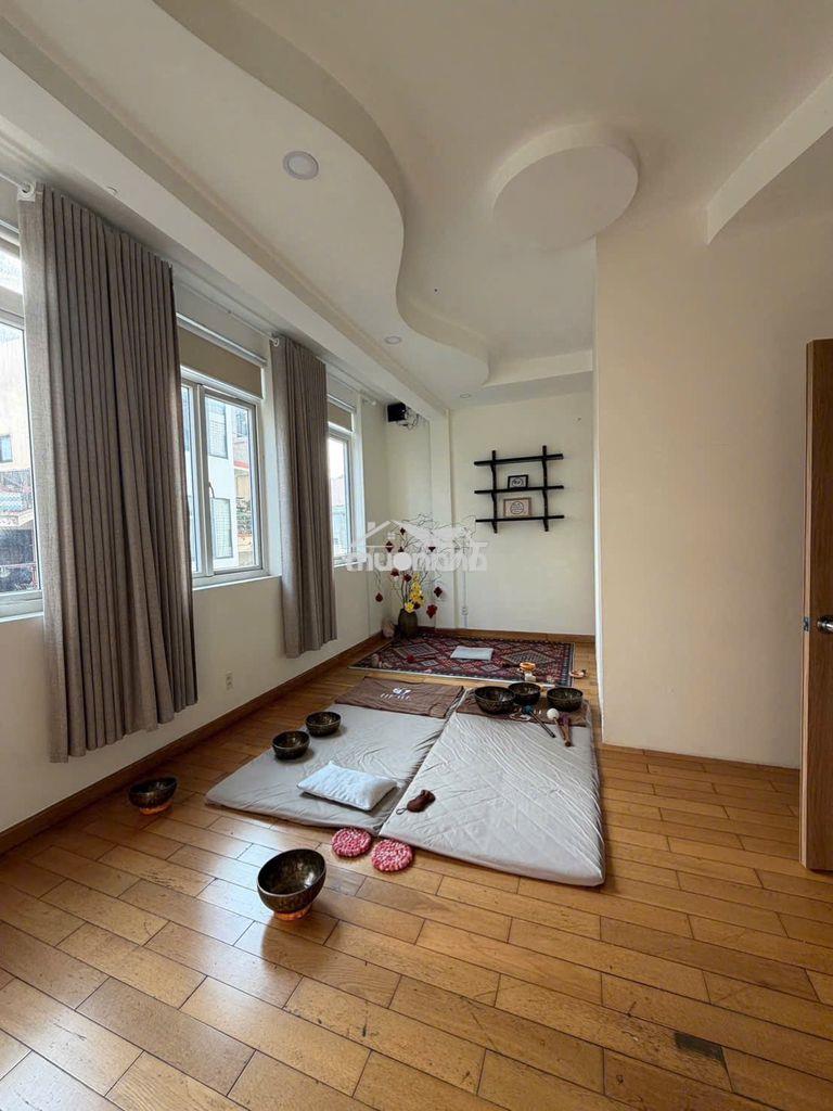 Có thang máy - nhà 543 nguyễn đình chiểu, quận 3 - dt 7x12m, 7tầng - 4