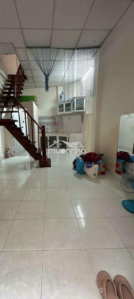 Nhà chỉ 5,5 triệu, 45m2, ngay quận 10 - 2