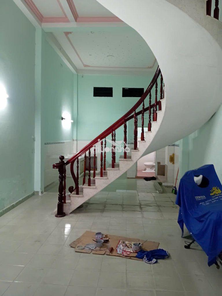 Cho thuê nhà nguyễn thế truyện, diện tích 4x15m, 2.5 tấm, giá 12 triệu