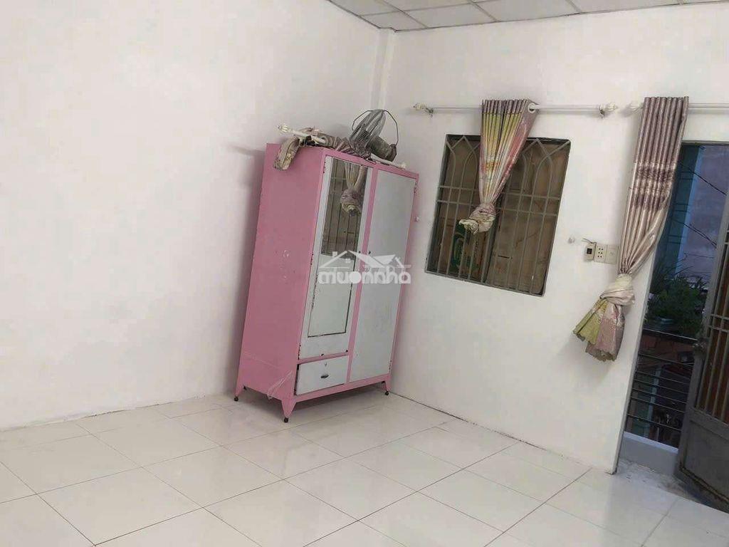 Gần cầu tham lương 2pn 2wc dt 4,5x8m trệt lầu mới sơn sửa  - 2