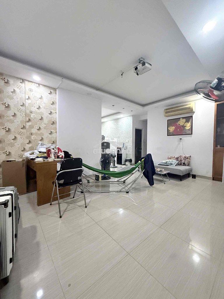 Cho thuê cao ốc xanh 2pn 1wc full nt 8.5triệu/tháng