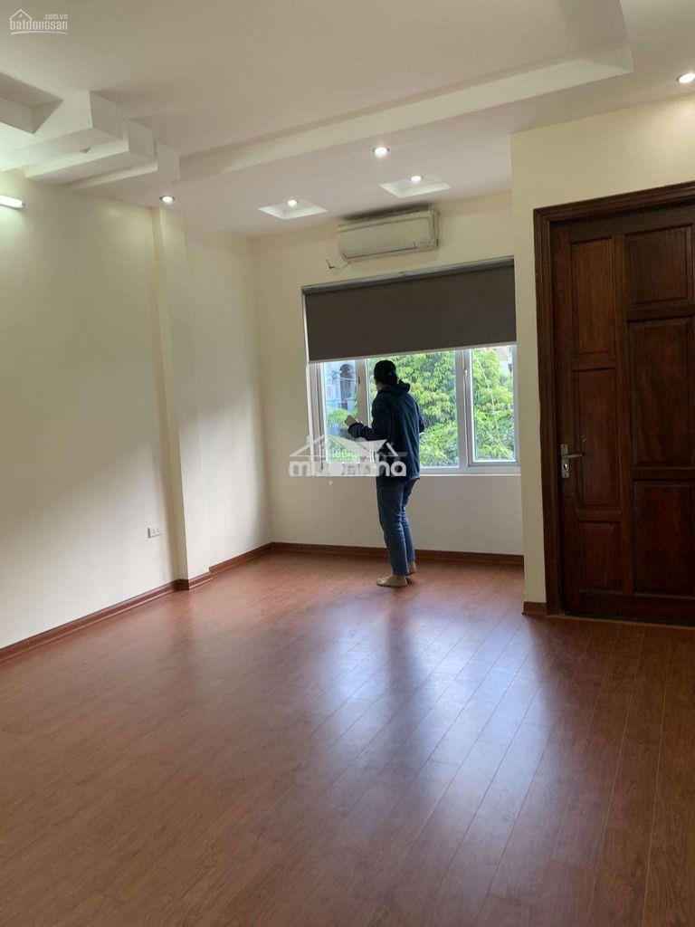 Cho thuê nhà ngõ 106 hoàng quốc viêt, dt 60m2 x 5 tầng ngõ để ô tô - 3
