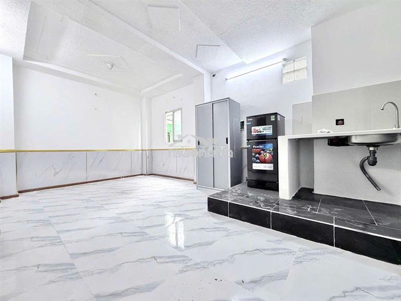 Phòng studio cửa sổ trời - full nội thất - 5p aeonmall tp - hỗ trợ cọc