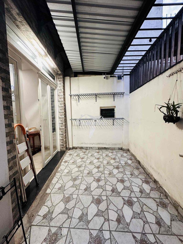 Nhà hẻm xe hơi 3pn 3wc - 3