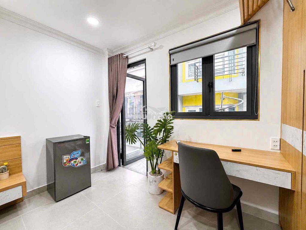 Căn hộ ban công gần đại học bách khoa đại học kinh tế quận 10 gần q3,1 - 3