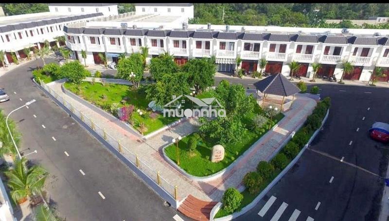 Bán gấp nhà trệt 2 lầu hoàn công khu nhà đức huy champaca đông hoà