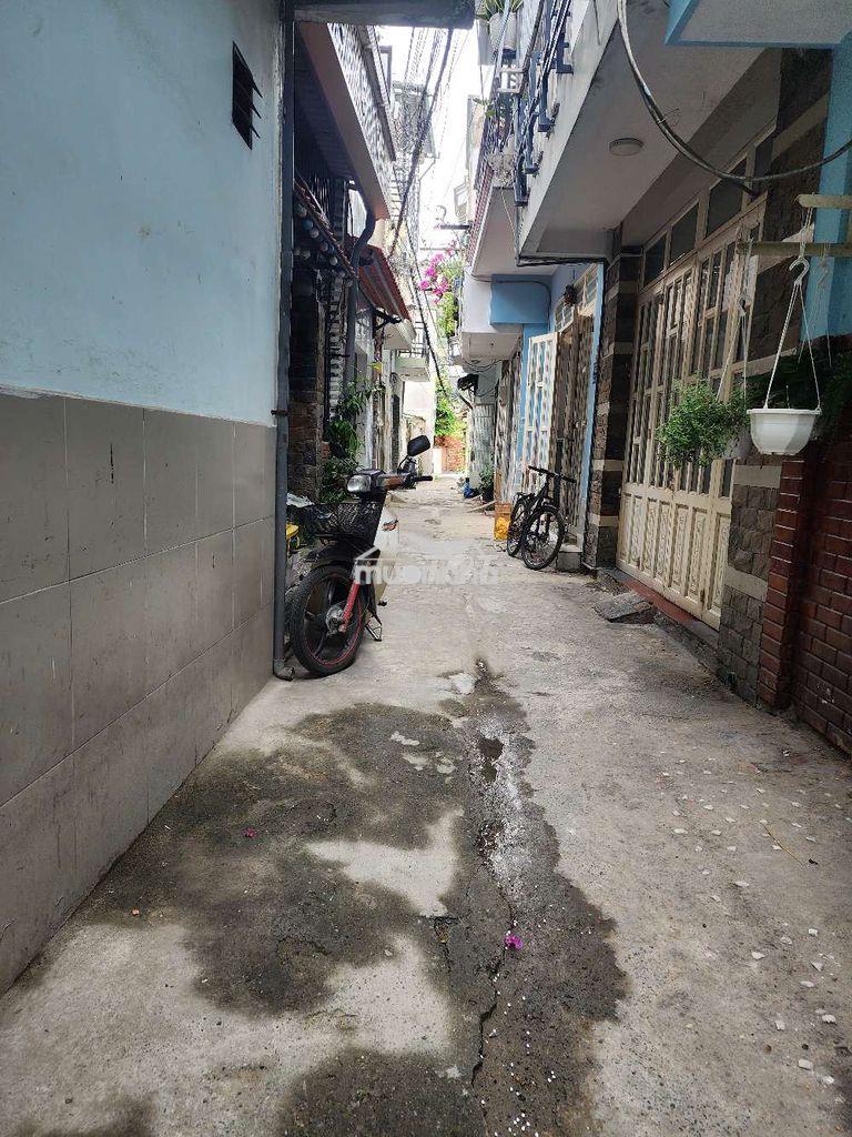 Nhà bán căn góc bùi quang là 22m2 giá 2t2
