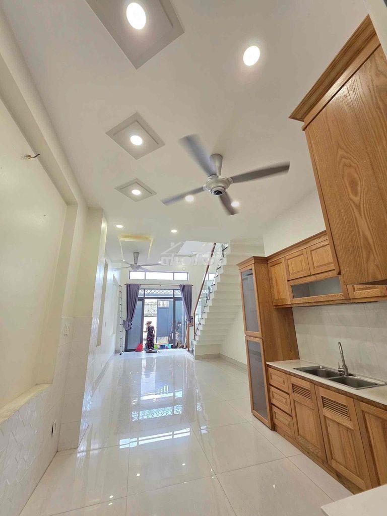 Căn góc thoáng mát 2lầu gần vincom - ngã 4 thủ đức - đương oto - 4
