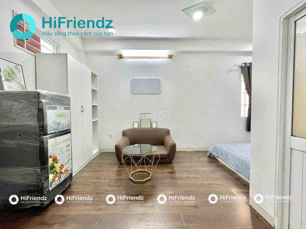 Ngã tư phú nhuận - vlu, hutech, hsu, ueh, ftu2 - phan đăng lưu - 3