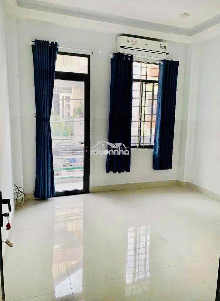Nhà đẹp xinh, 1 trệt 1 lầu + 1 lửng sân thượng ở và đi làm ok - 2