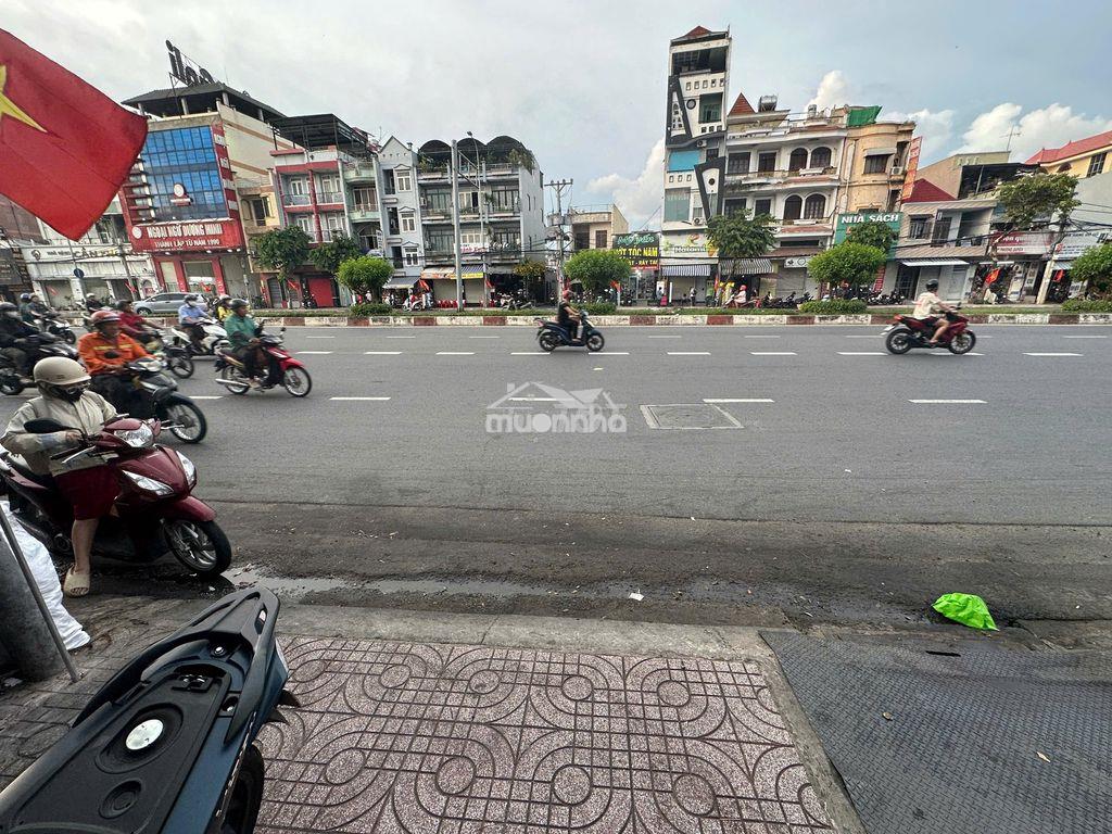 Cho thuê phòng có ban công tại tô ký, đông hưng thuận, q12 - 3