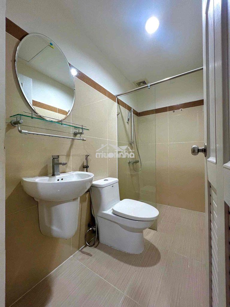 Bán ch đức khải . giá :3.450 tỷ sổ hồng . lh :*** - 4