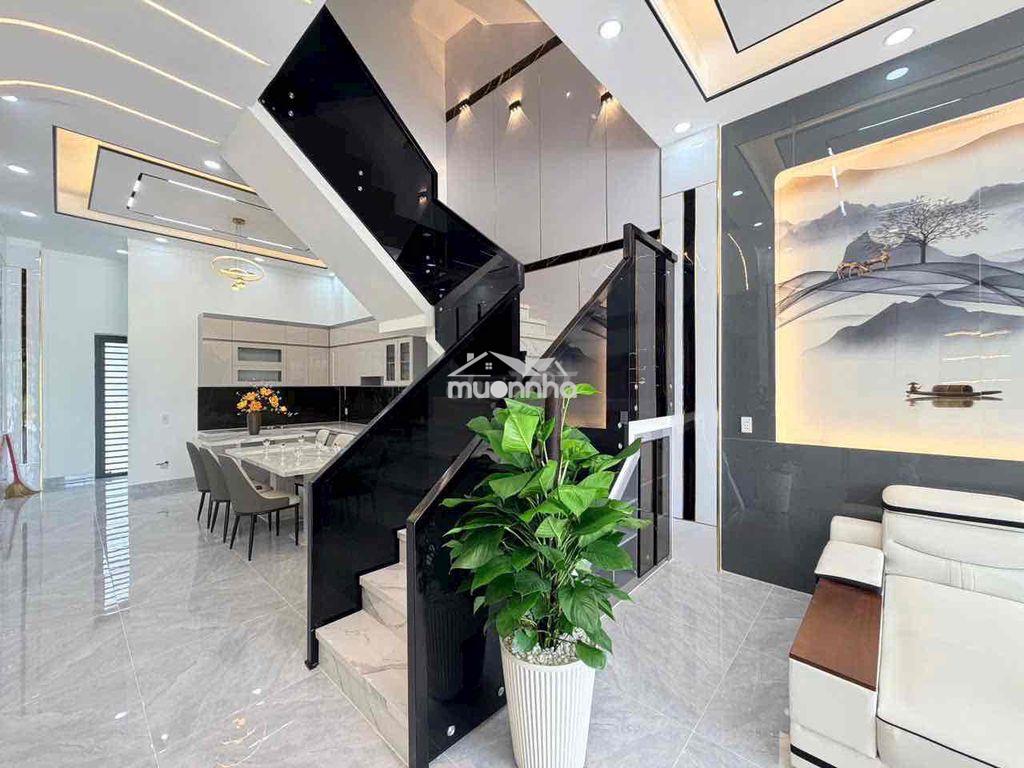 Bán nhà full nội thất shr ngay vòng xoay kim hằng - 4