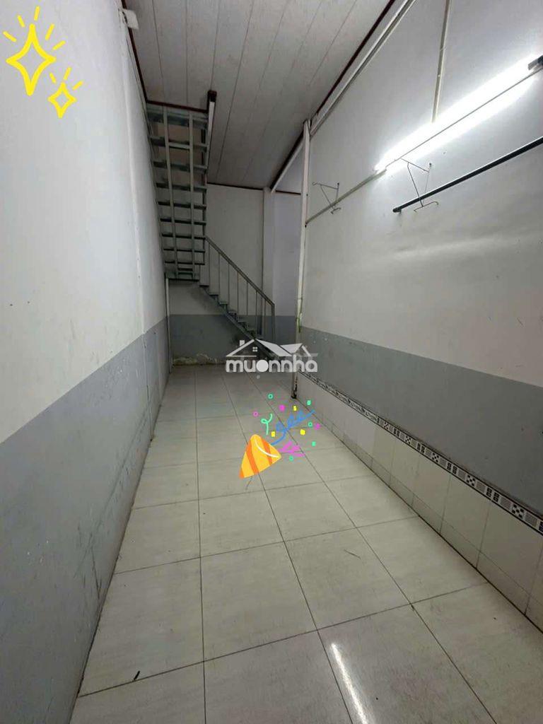 Cho thuê nhà nguyên căn siêu rẻ 3 pn