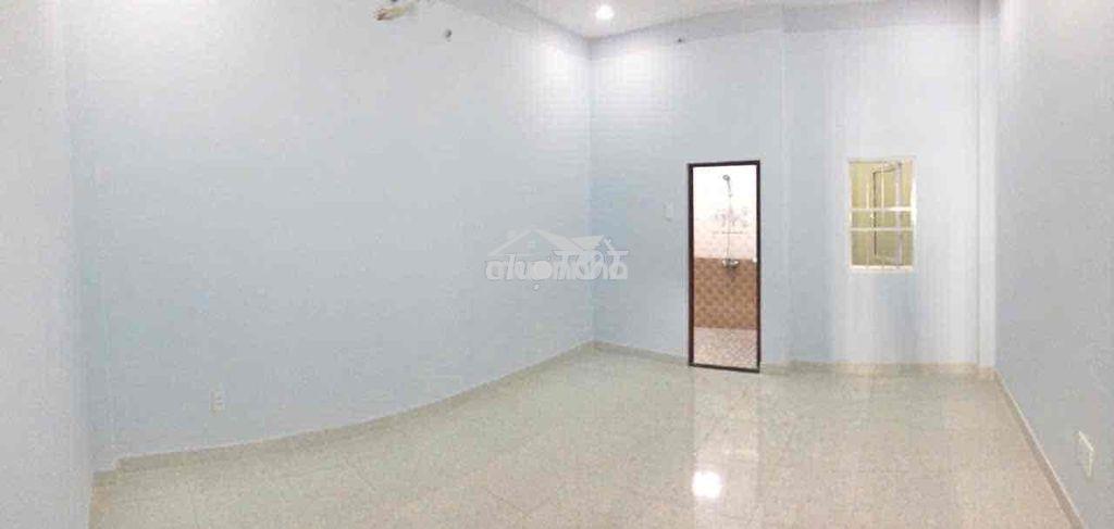 Nhà 4x17 3 lầu 4 phòng ngủ 5wc - đường tân hoà đông - 4