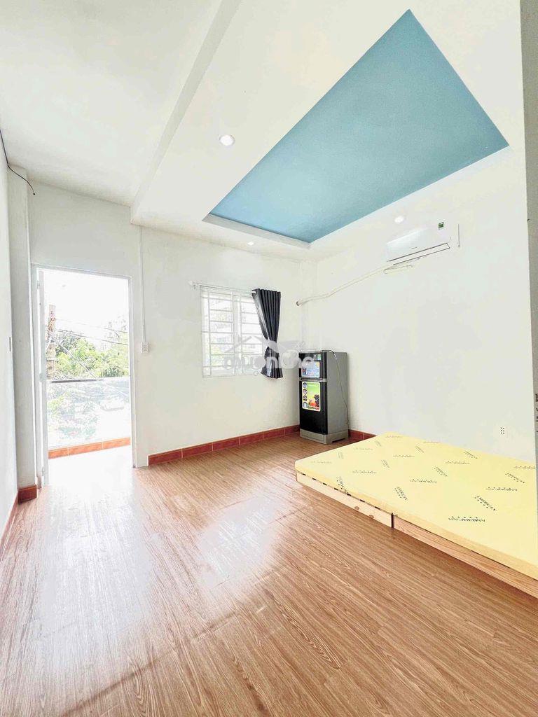 Cho thuê căn hộ 2 phòng ngủ ban công tây thạnh lê trọng tấn huit - 4